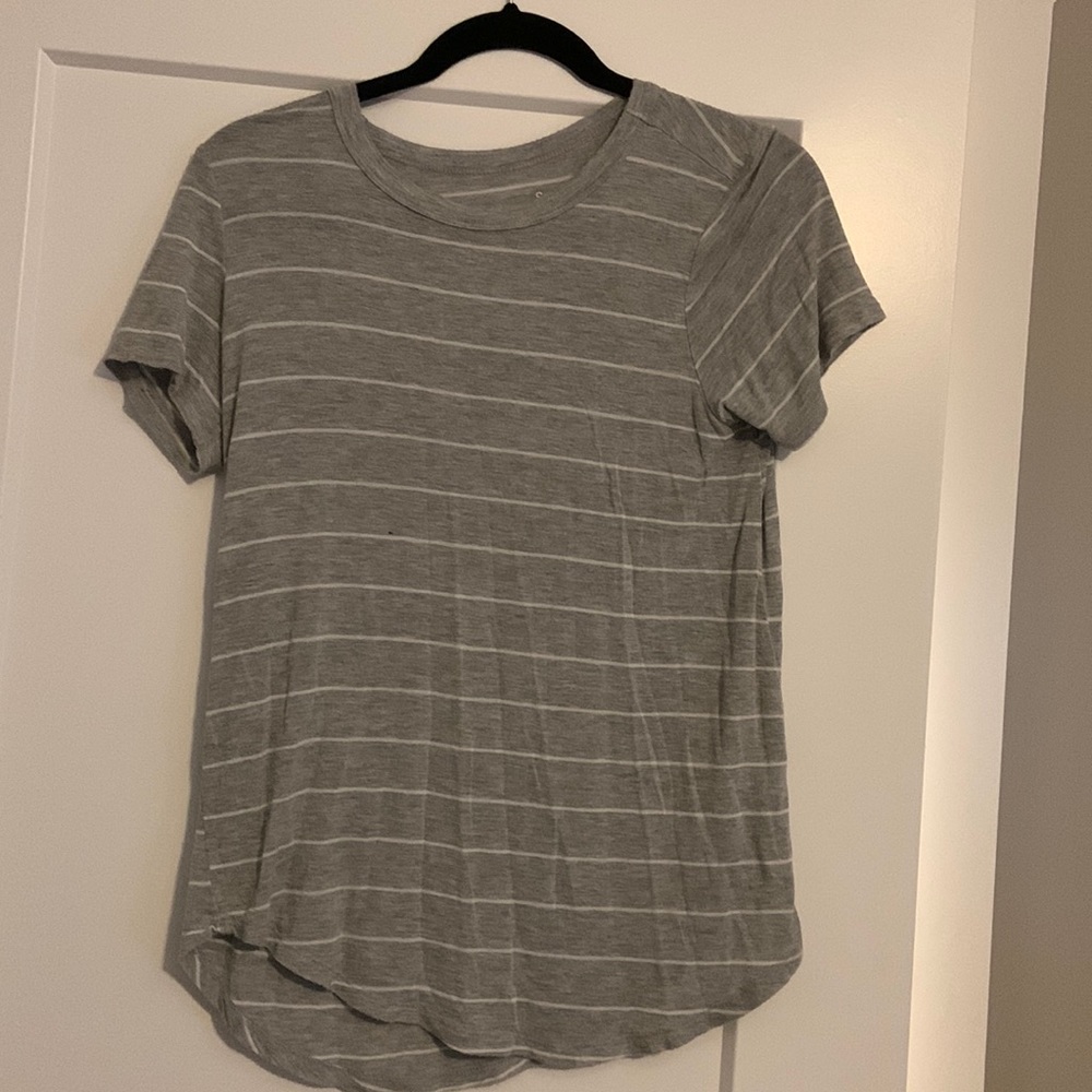 Striped loose fit short sleeve top